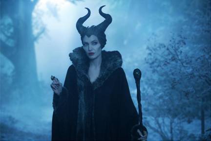 Angelina Jolie -  Maleficent horns