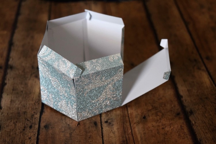 Christmas Bow Box Cricut Tutorial