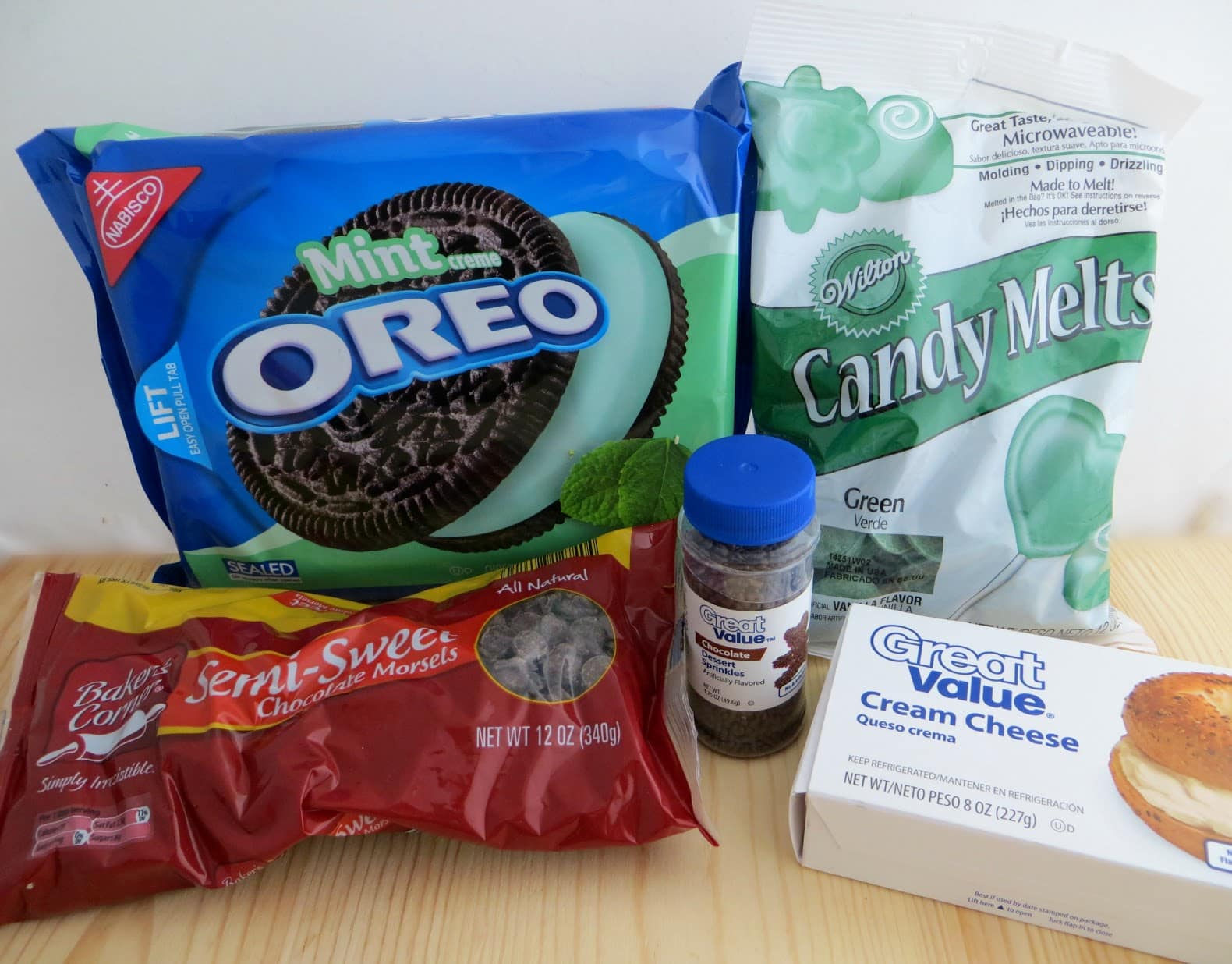 Ingredients for minty dessert idea
