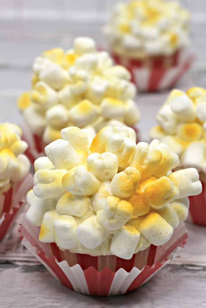 Popcorn Cupcakes 