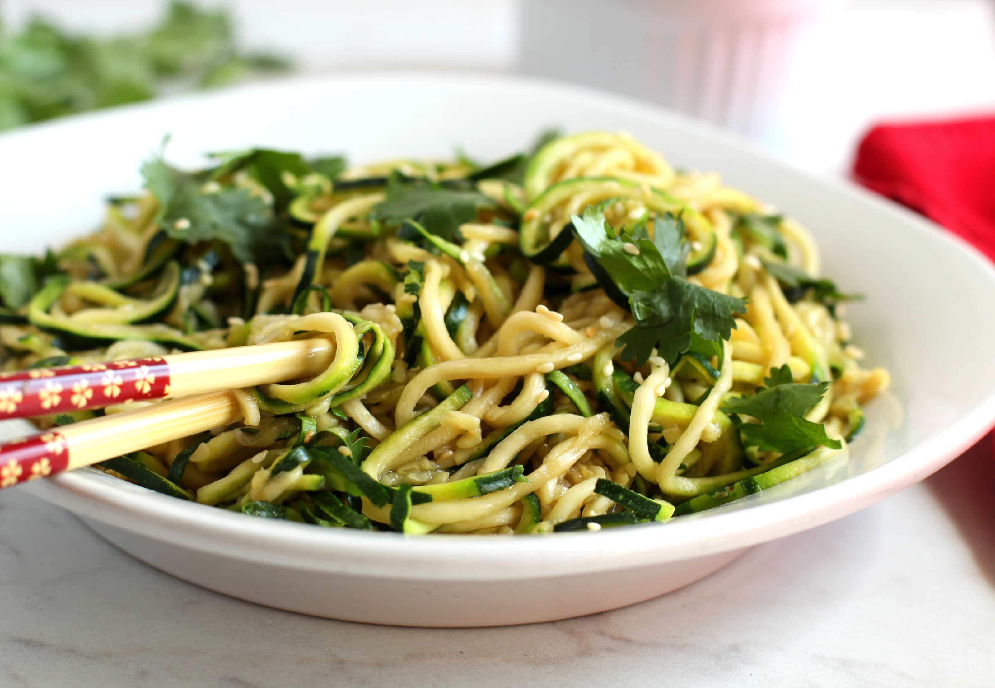 zucchini-noodles-recipe-asian-inspiration-dish