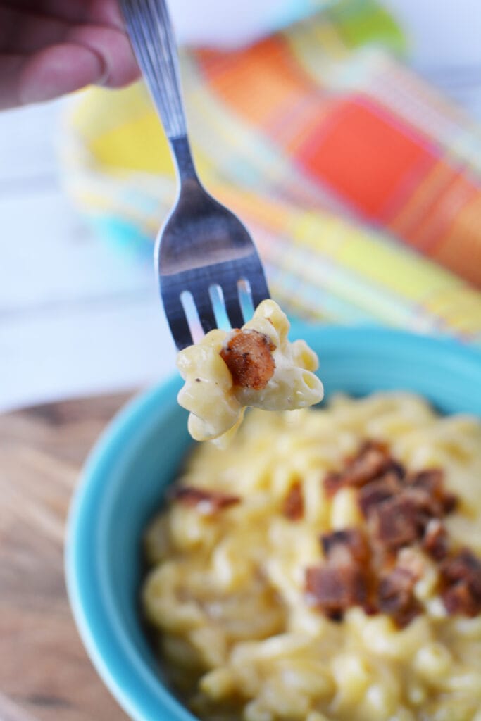 Slow Cooker Mac And Cheese