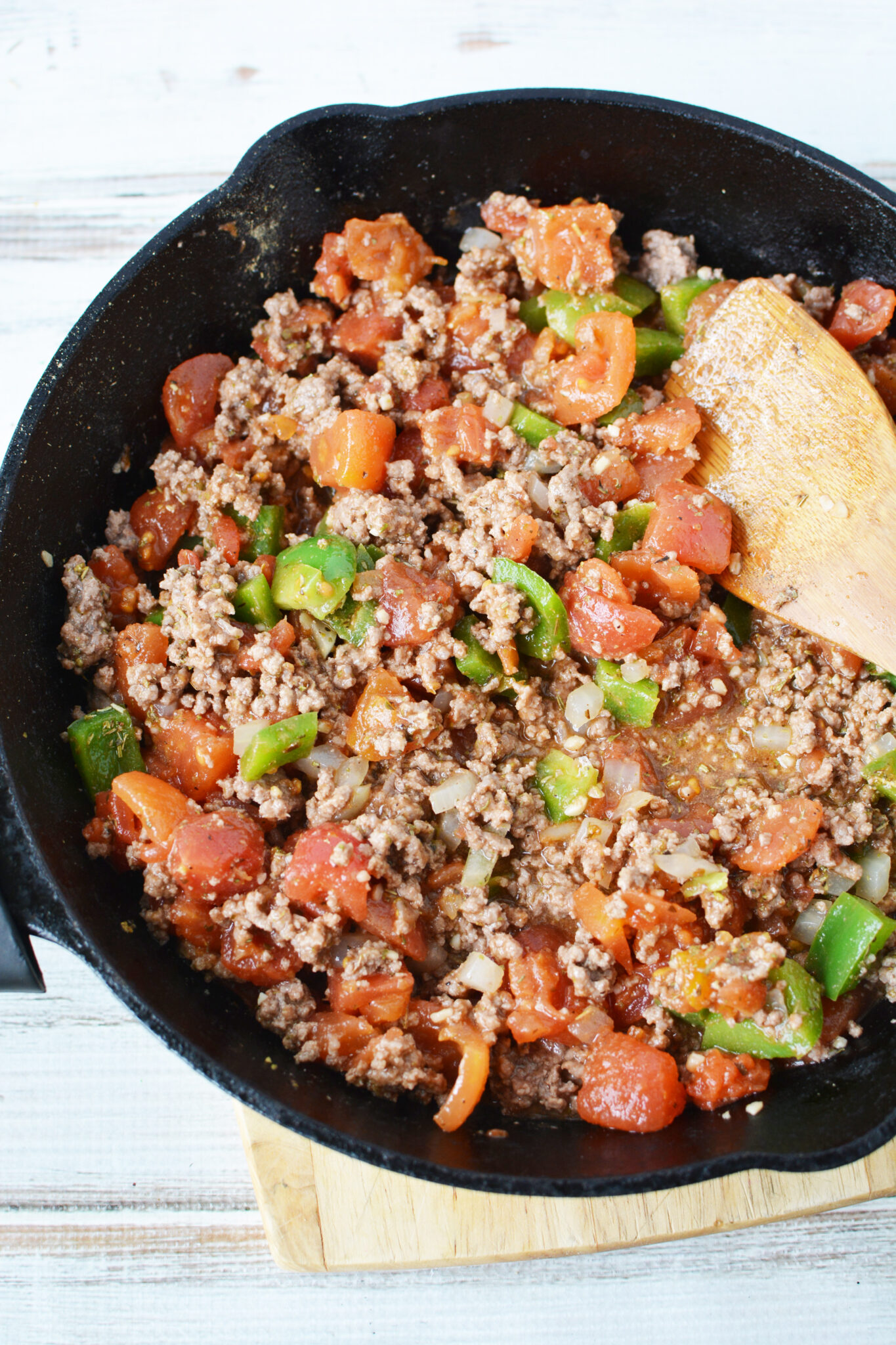 Hamburger Mac and Cheese Casserole