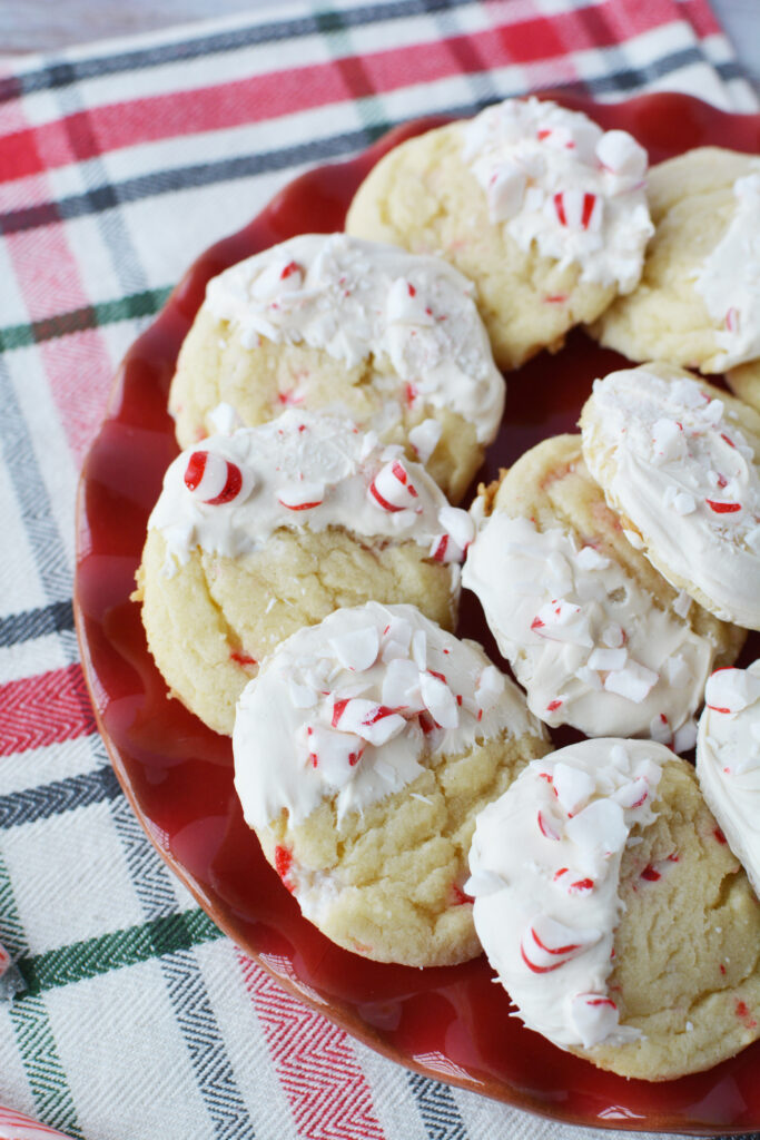 Chewy Crunch Peppermint Cookies