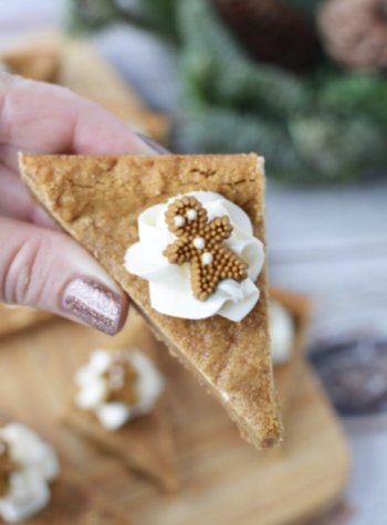 Gingerbread Cookie Bars