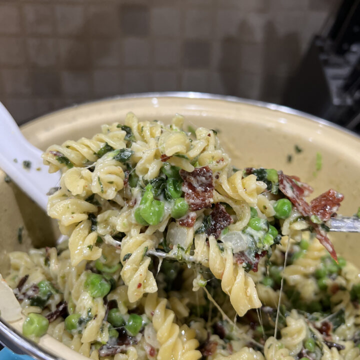 spinach and artichoke pasta