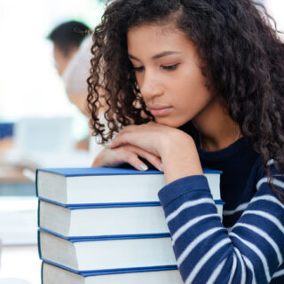 Helping College Freshmen Overcome Homesickness